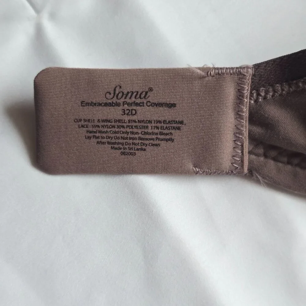 Soma Embraceable Signature Perfect Coverage bra 32D, NWT